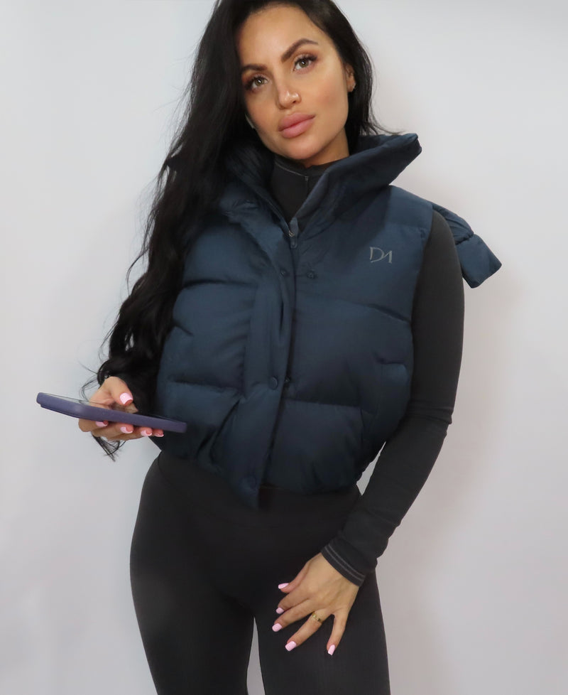 Di Essential Vest