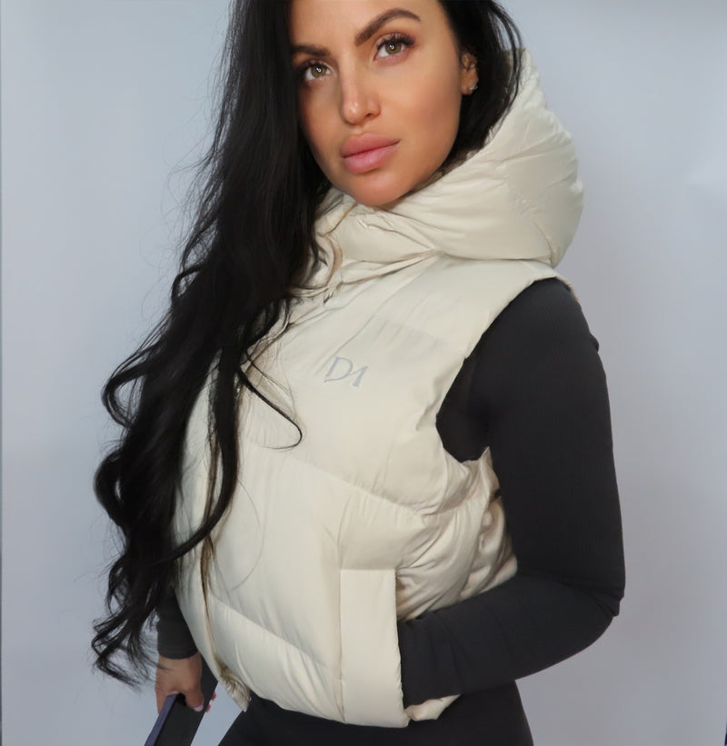Di Essential Vest