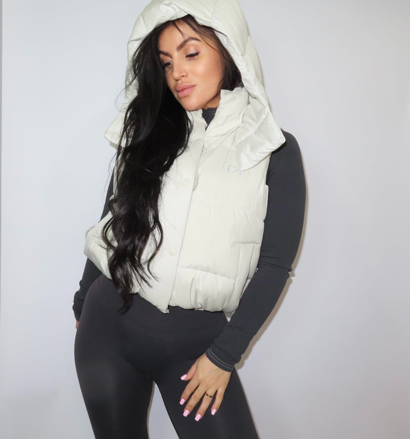 Di Essential Vest
